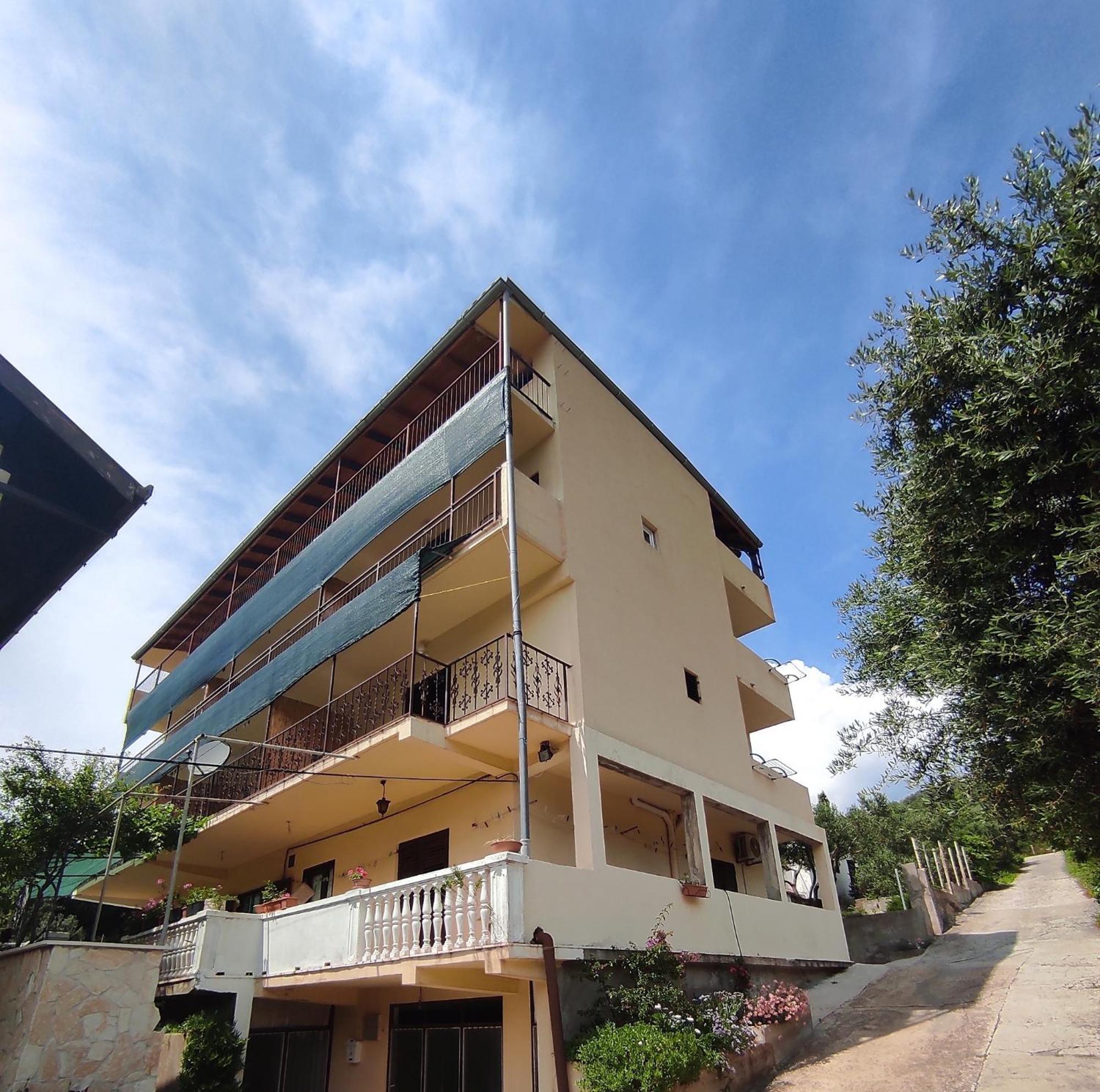 Apartments Dalmatin Žuljana Exteriör bild